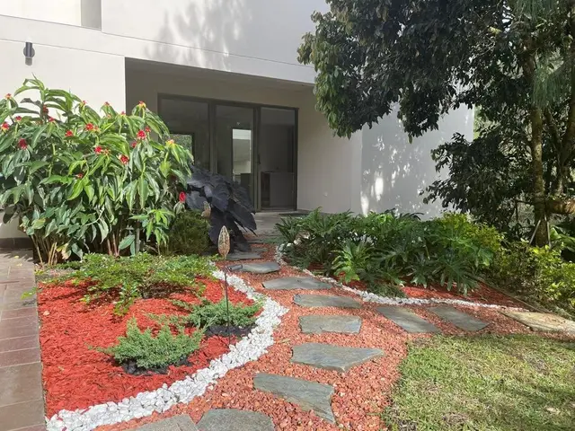 Casa en venta en El Retiro, Antioquia - Parcelación Bosques de Luisines - foto 2